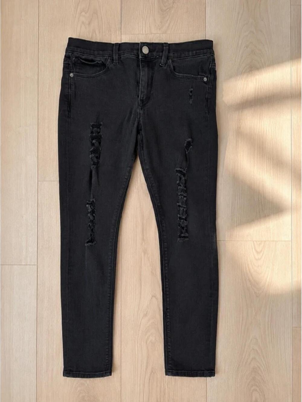 Express Mid Rise Legging Jeans Size 10 Short Black Distressed Skinny Denim
